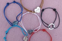 Bracelet en étain pour les noces de 10 Ans (noces d'étain); Gravure "10 Ans"; taille et couleur personnalisables