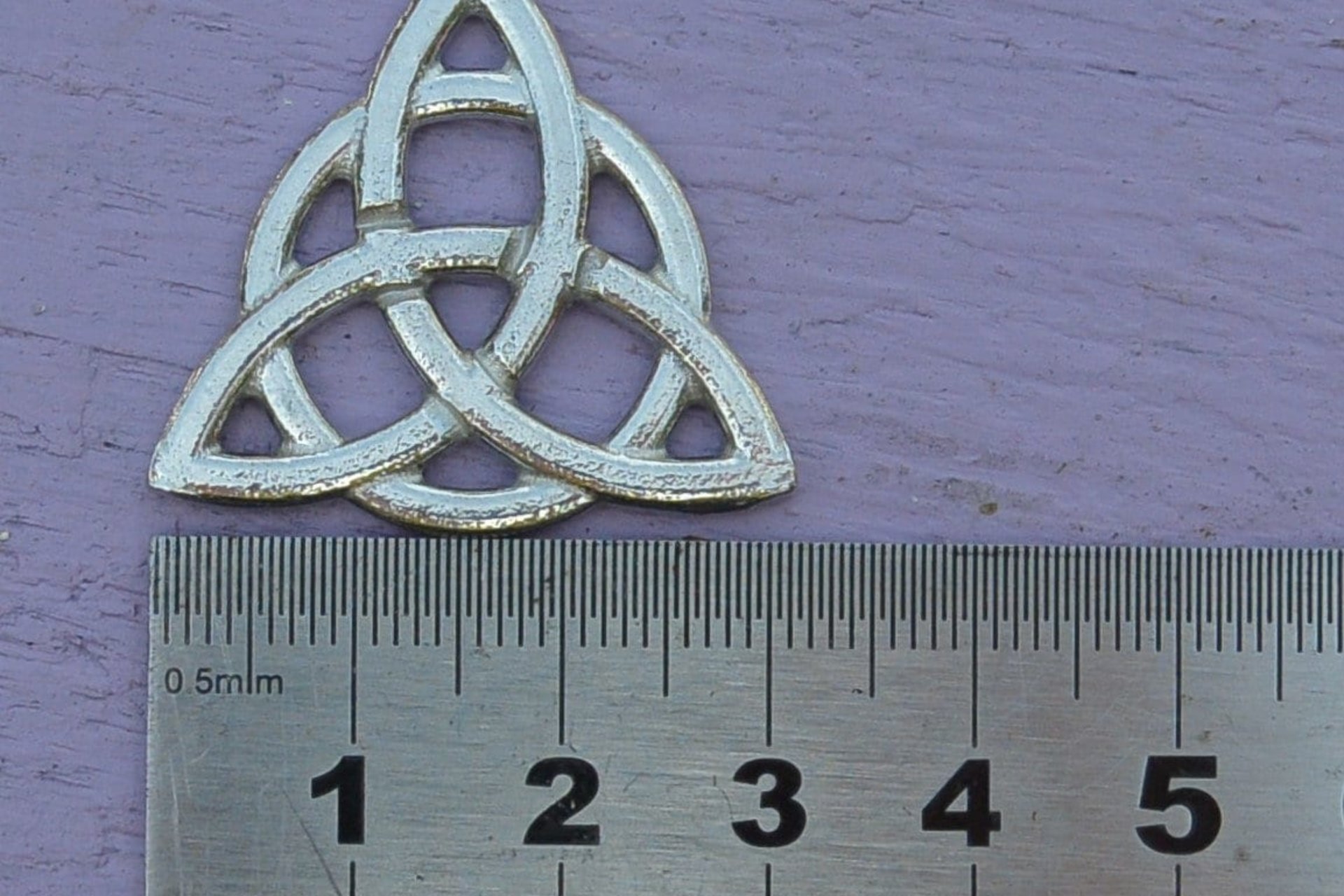 Triquetra Brooch. Hand Cast Pewter.