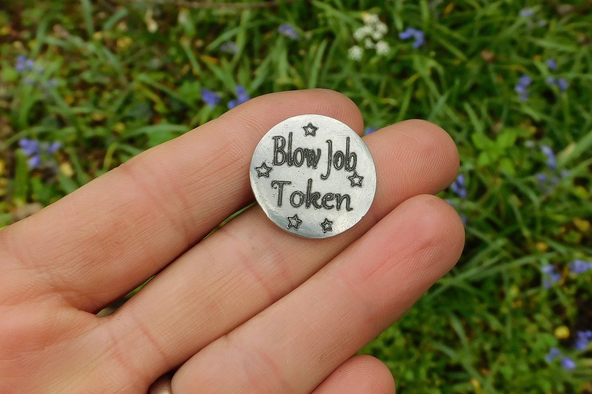 Coupon Blow Job Token, Jeton Érotique BDSM, Accessoires BDSM, Jeton de Soumise, Fait à la Main en Etain, Les Etains de Jumilhac