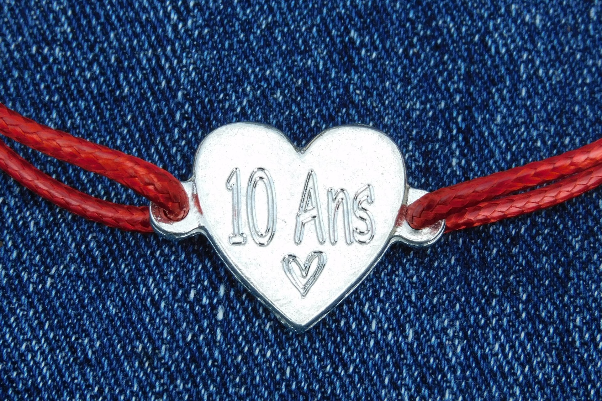 Bracelet en étain pour les noces de 10 Ans (noces d'étain); Gravure "10 Ans"; taille et couleur personnalisables
